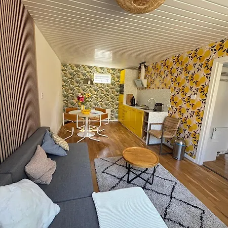 Apartment At The *